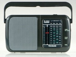 ĐÀI RADIO FM /AM/ SW TECSUN R-404