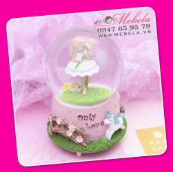 CT28 Quả cầu pha lê có tuyết tự fun, đèn, nhạc hình