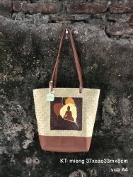 Giỏ cỏ bàng vẽ Lá Bồ Đề Tâm Phật