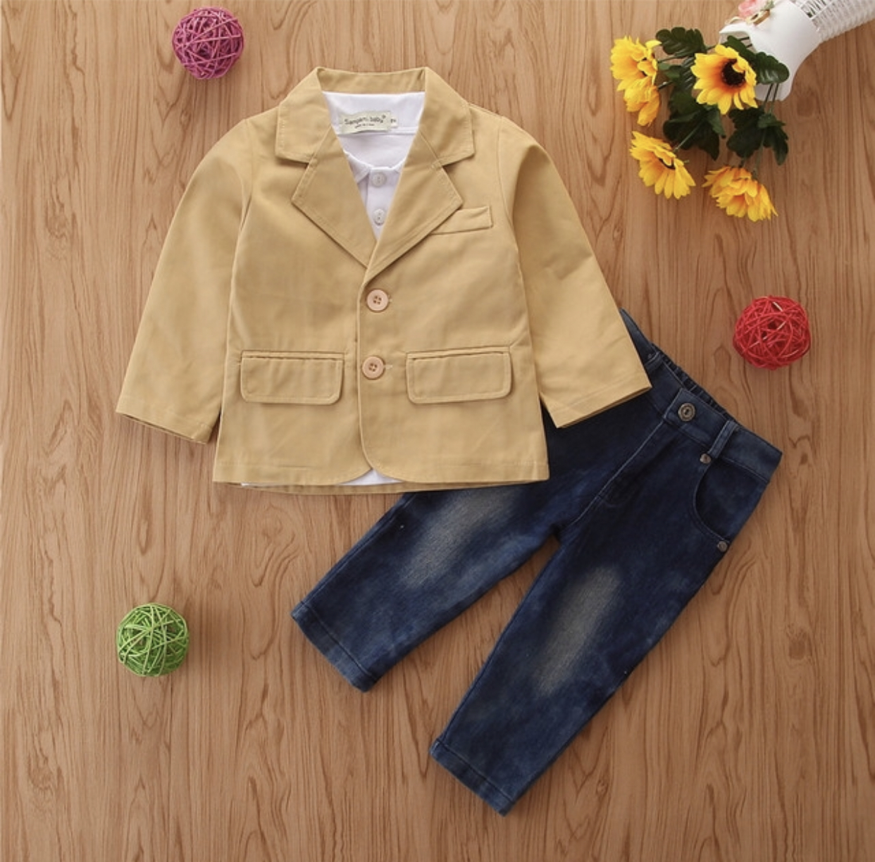 Bộ vest 3 món cho bé 2,3,4 tuổi