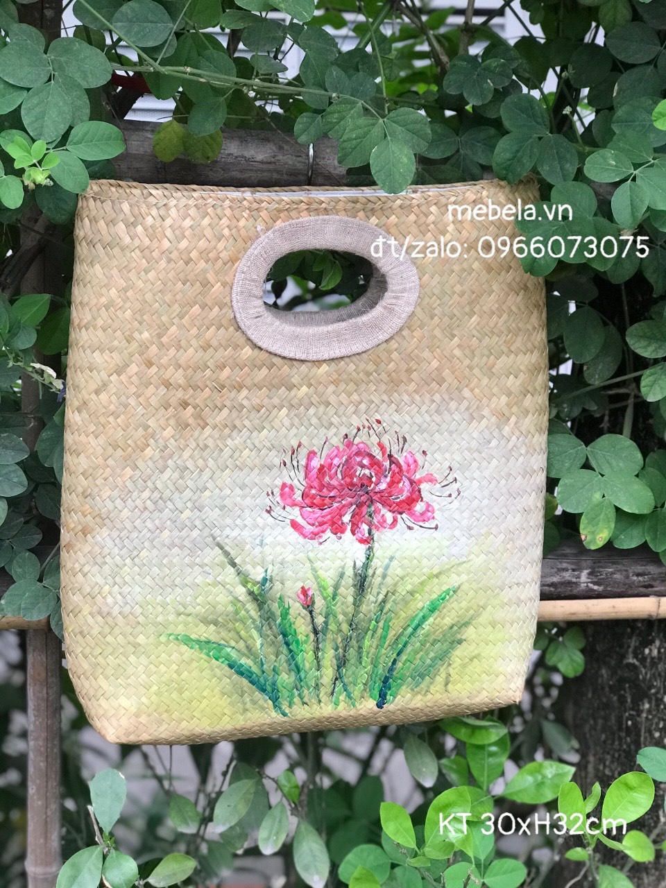 Giỏ cói vẽ tay hoa Bỉ Ngạn